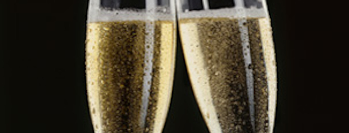 champagne-glasses
